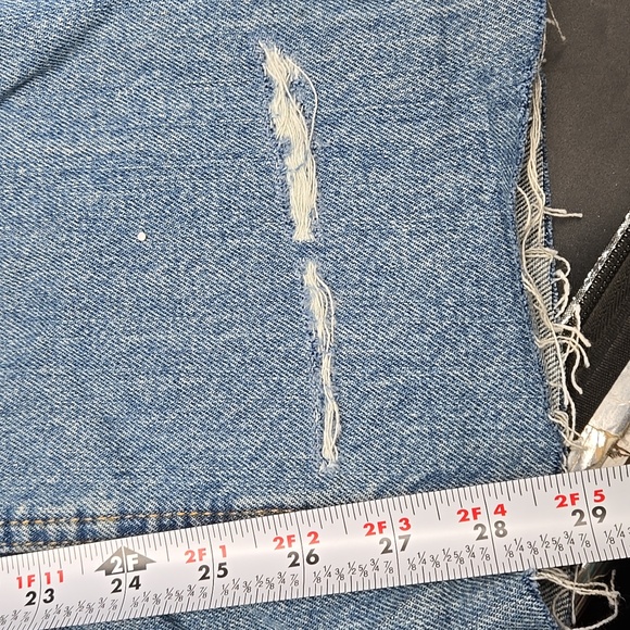 BDG Urban Outfitters Boyfriend Low Rise Distressed Raw Hem 26W - Picture 8 of 10